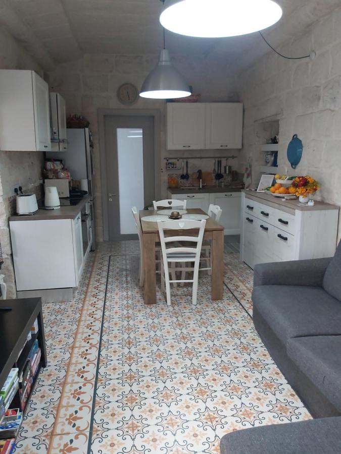 One Bedroom Apartment Qormi Exteriör bild